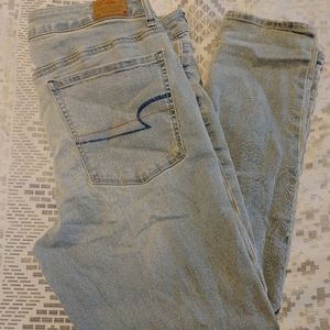 Distressed american eagle high rise jeggings
